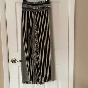 Dressy pants small Black and Tan